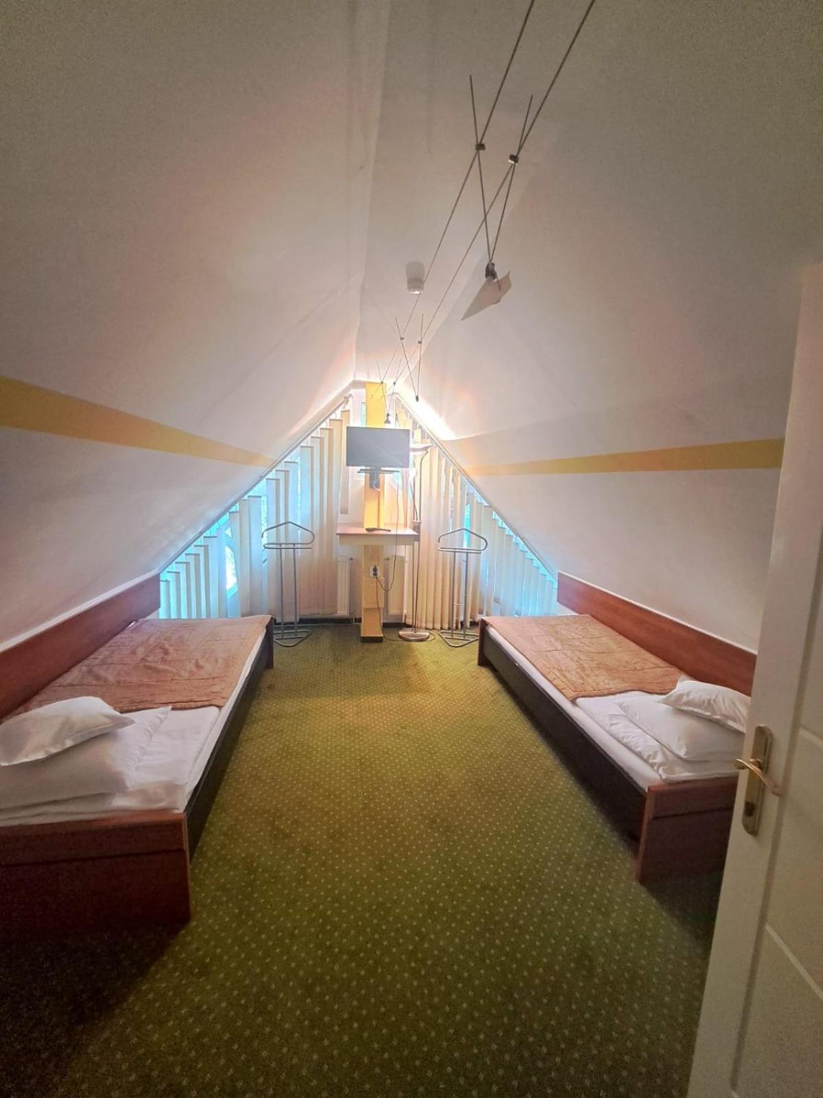 Pensiunea Colina Poiana Brasov Luaran gambar