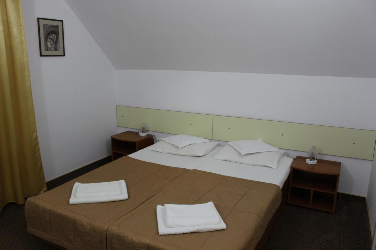 Pensiunea Colina Poiana Brasov Luaran gambar